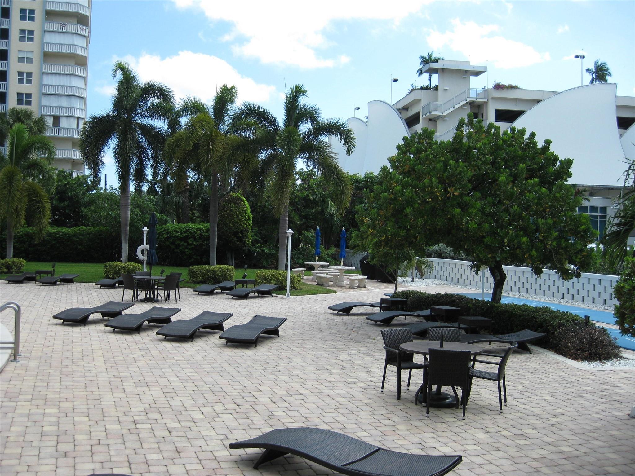 Nassau House - Residential
