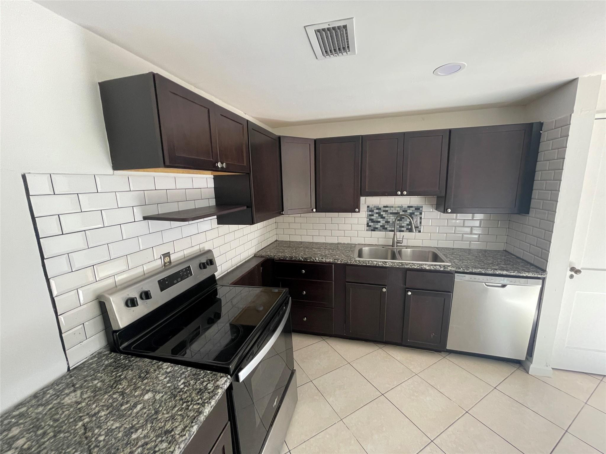 Lake Park Add - Residential