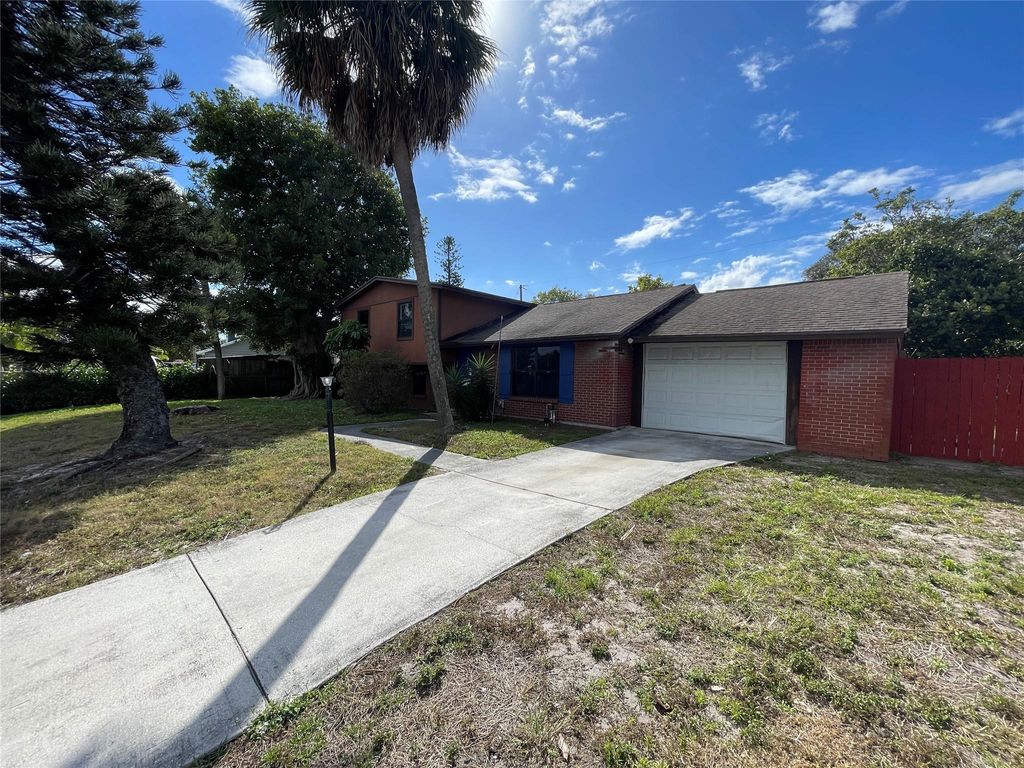 Photo of 1610 Flagler Boulevard, West Palm Beach, FL 33403 (MLS # F10550543)