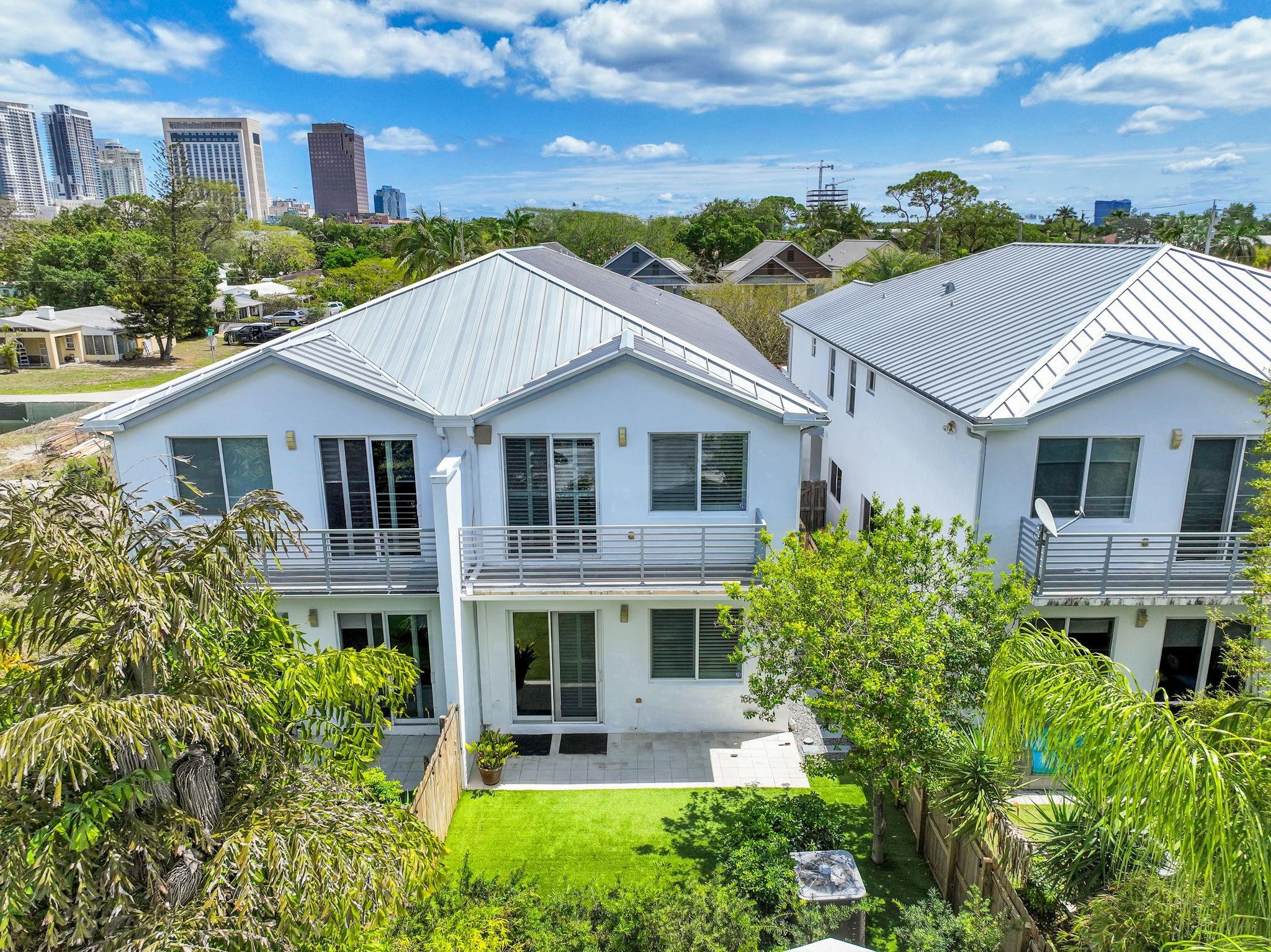 TARPON RIVER - Residential