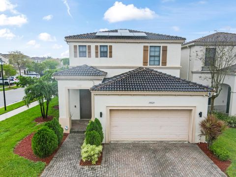 19329 NE 8th Court Miami FL 33179