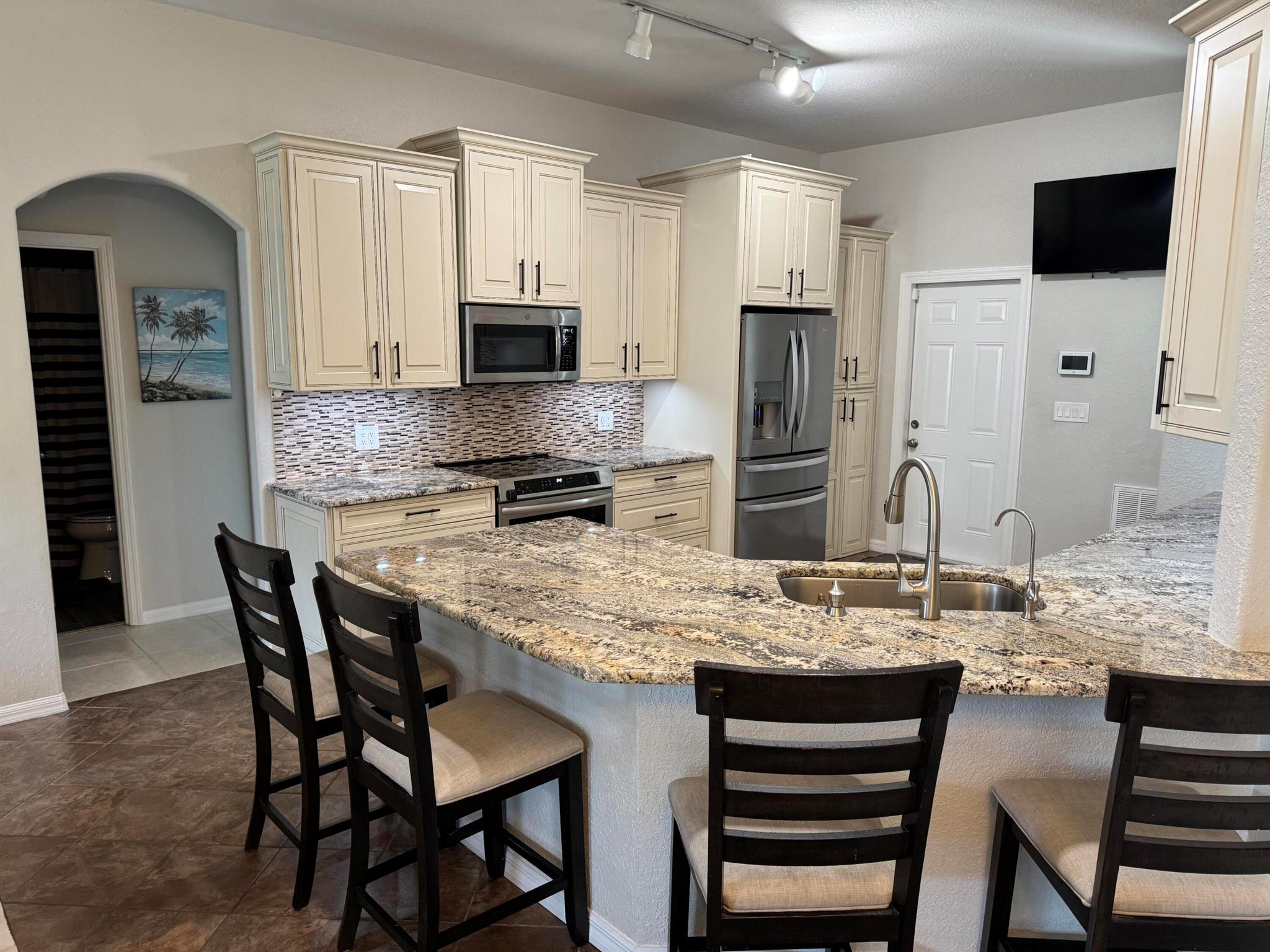 VERO LAKE ESTATES UNIT F - Residential