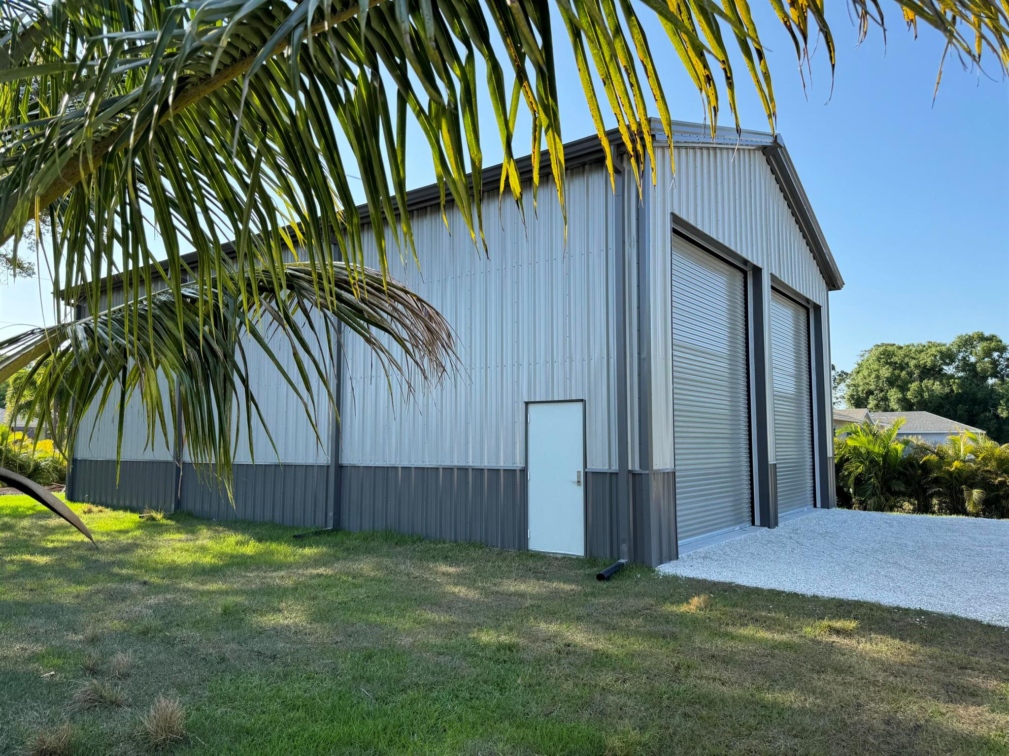 VERO LAKE ESTATES UNIT F - Residential