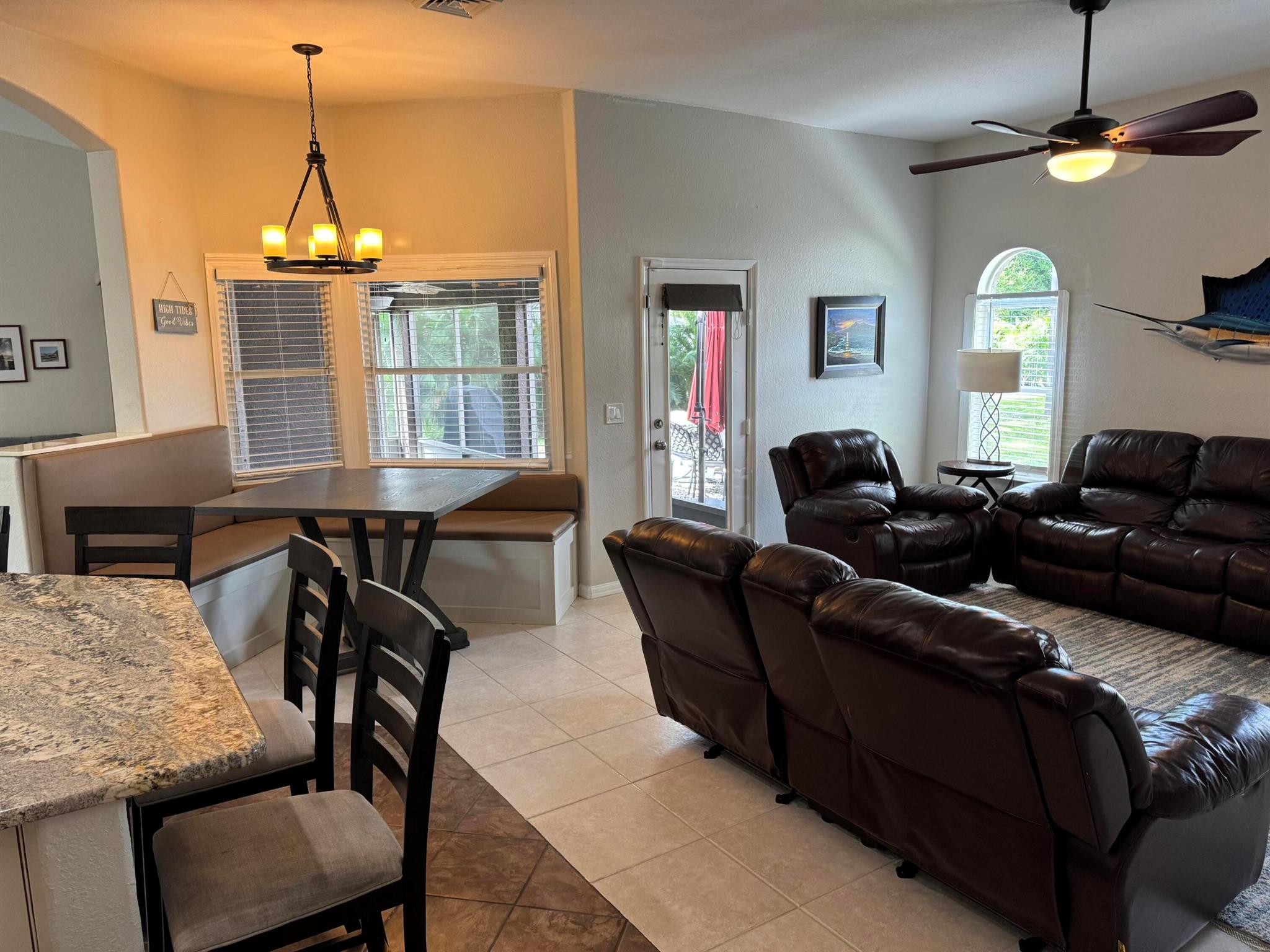 VERO LAKE ESTATES UNIT F - Residential