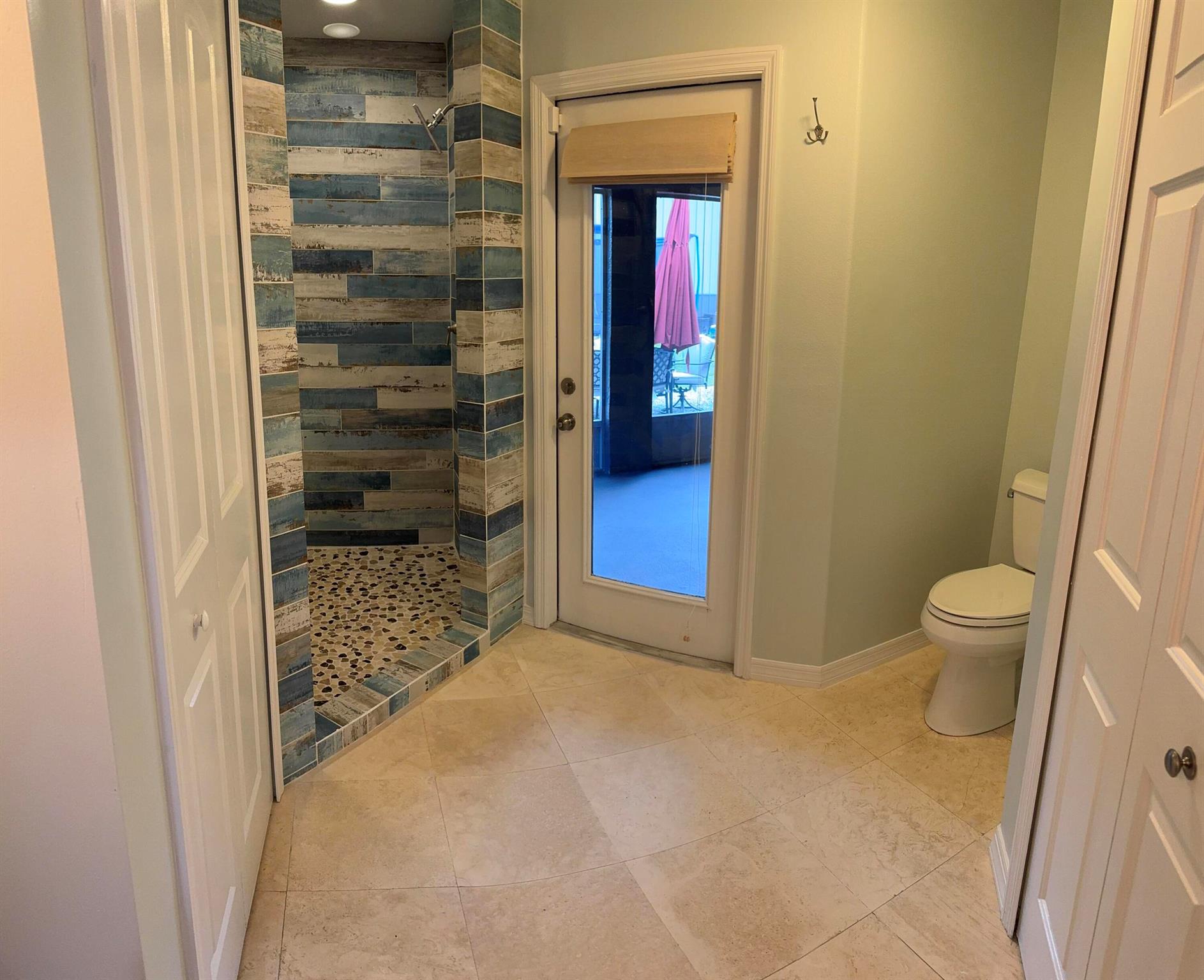 VERO LAKE ESTATES UNIT F - Residential