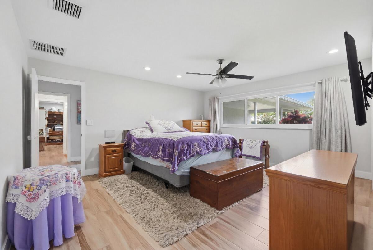 904 W Cypress Lane V-46