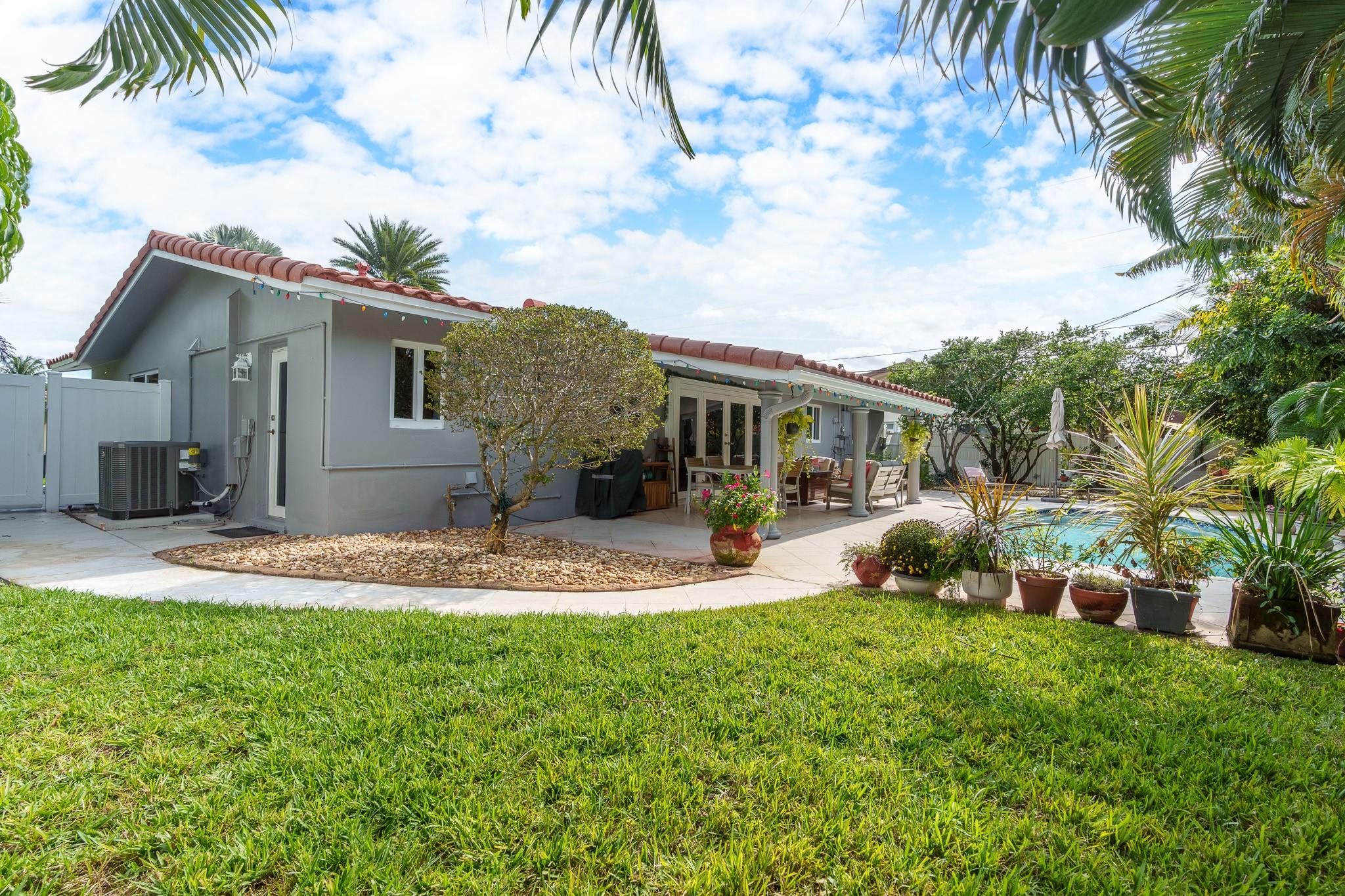 Mary-Knoll 39-48 B - Residential