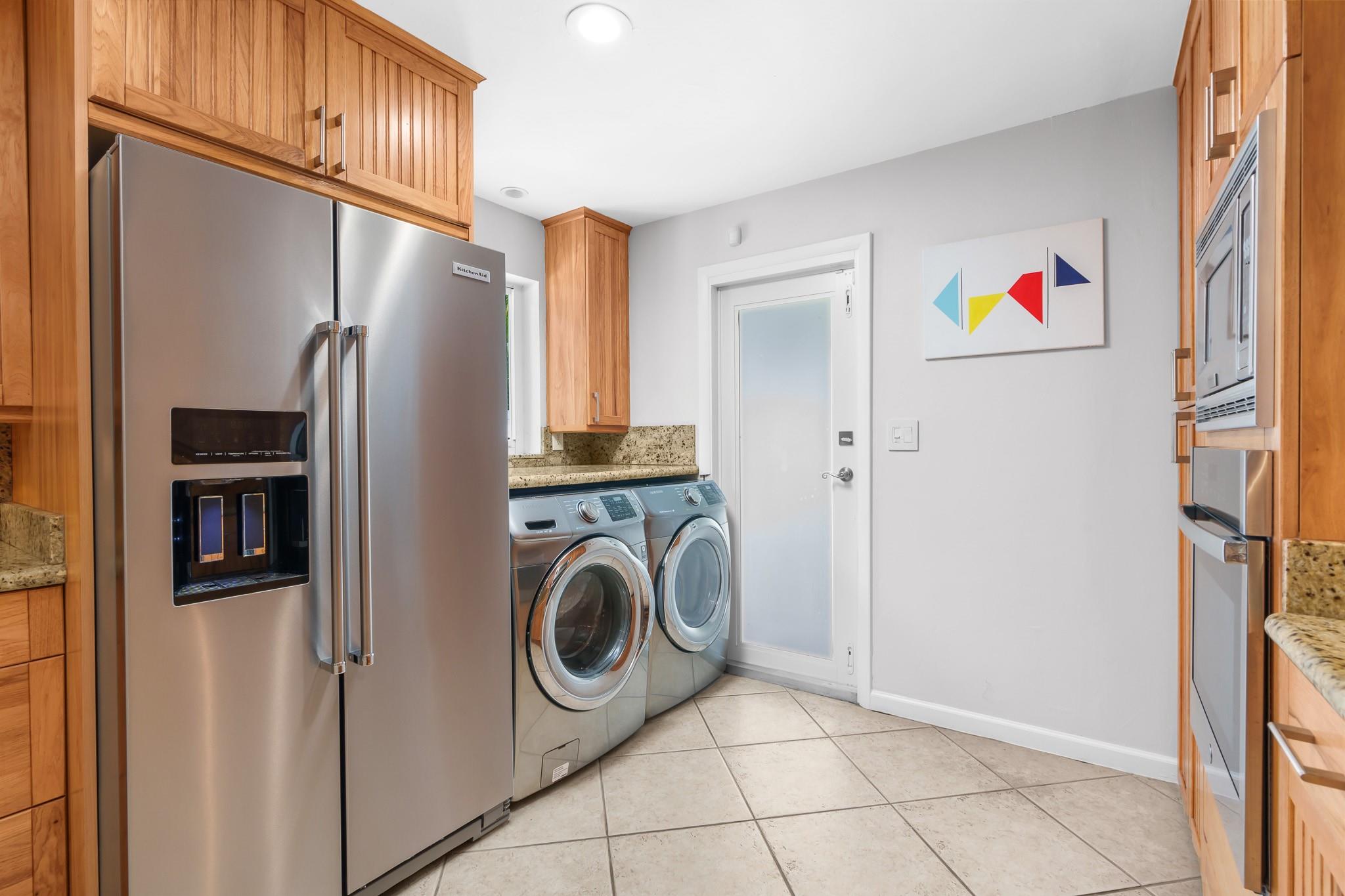 Mary-Knoll 39-48 B - Residential