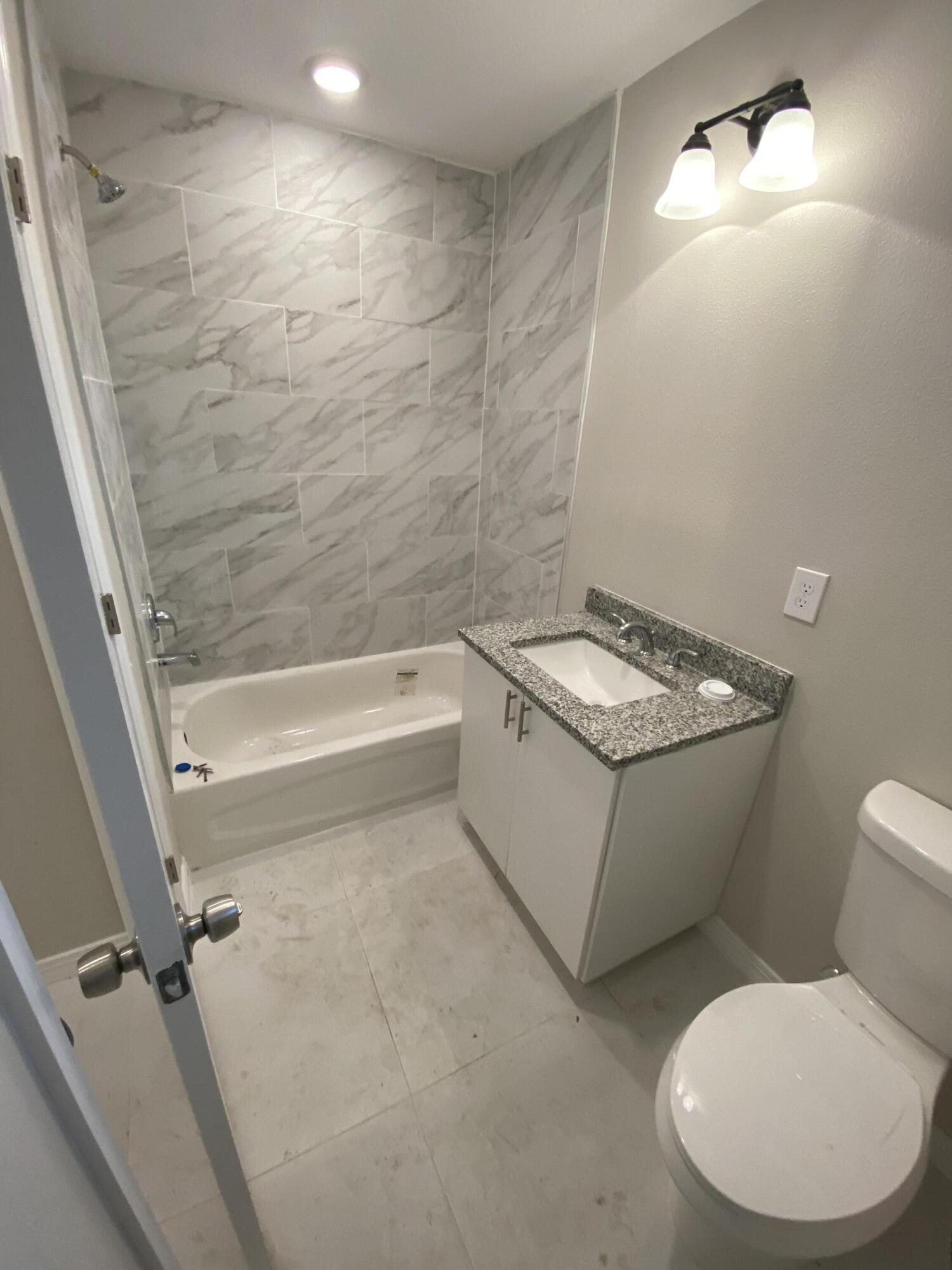 BOOKER PARK - Residential