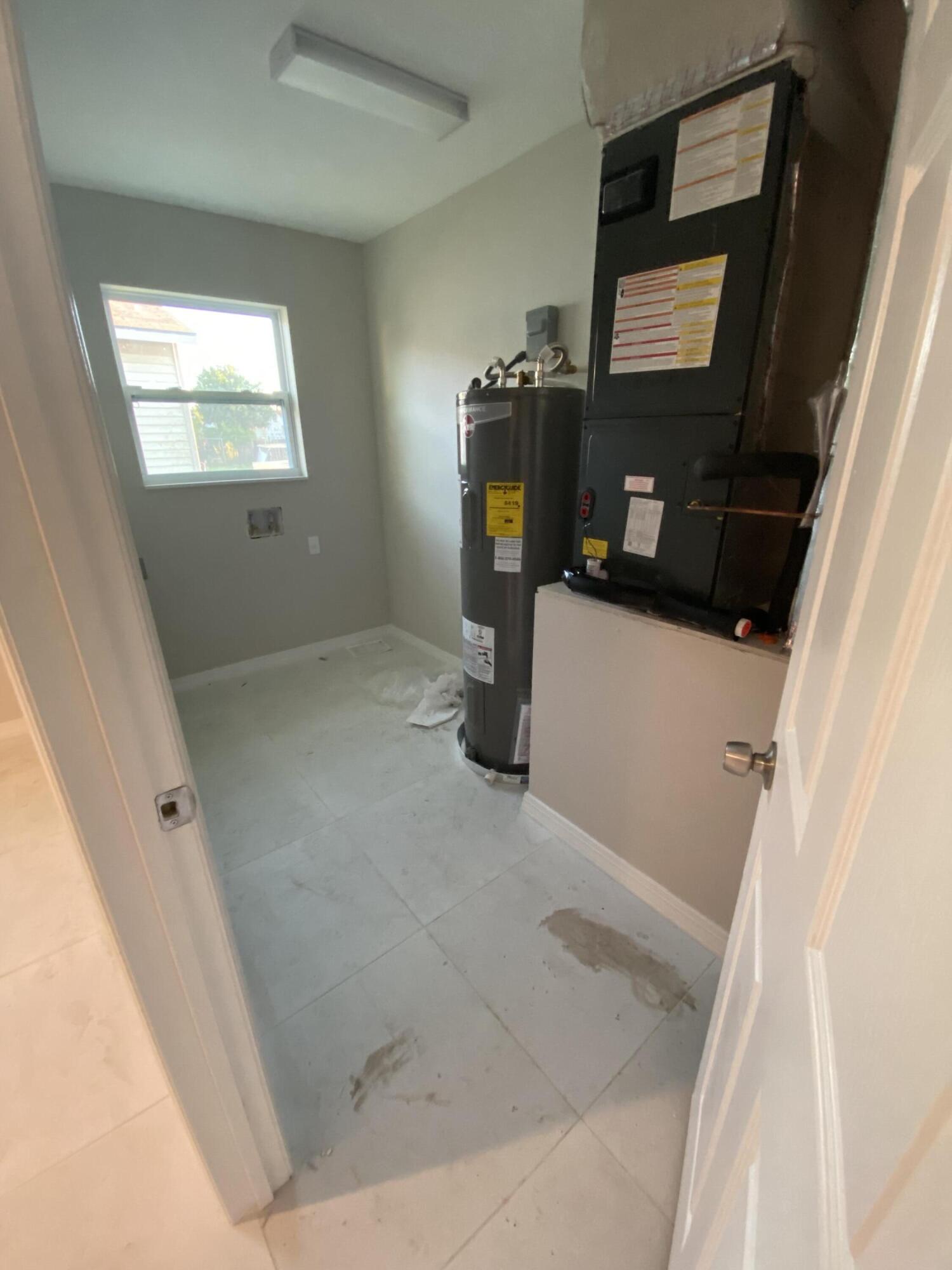 BOOKER PARK - Residential