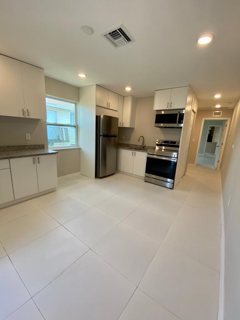 BOOKER PARK - Residential