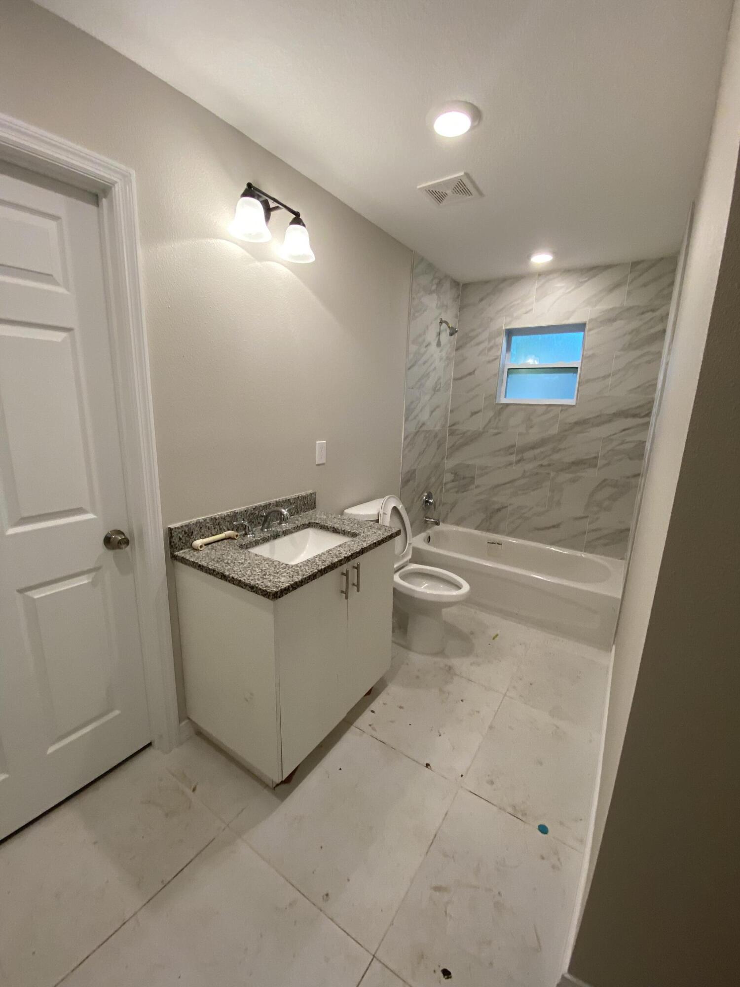 BOOKER PARK - Residential