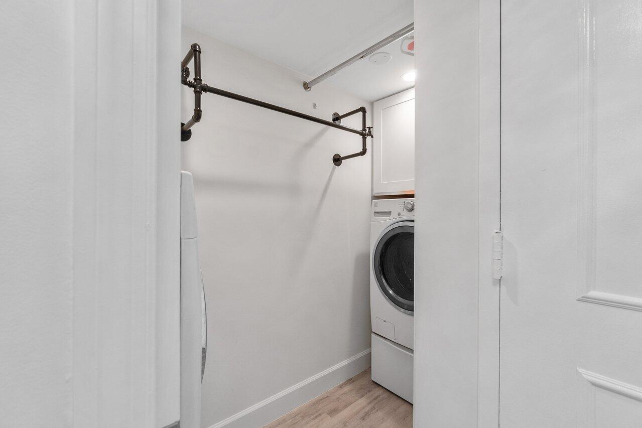 DORCHESTER OF PALM BEACH CONDO - Residential