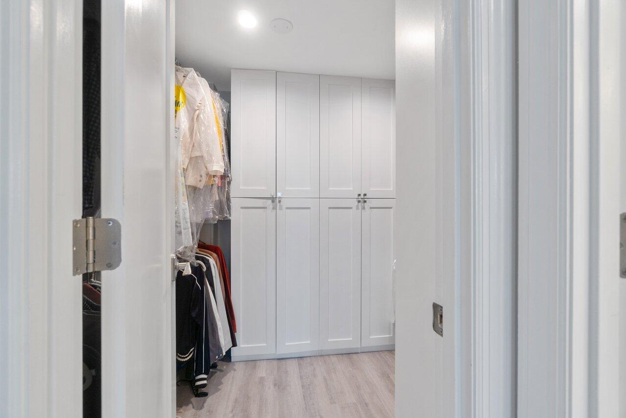 DORCHESTER OF PALM BEACH CONDO - Residential