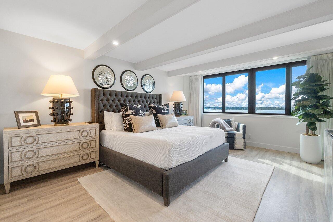 DORCHESTER OF PALM BEACH CONDO - Residential