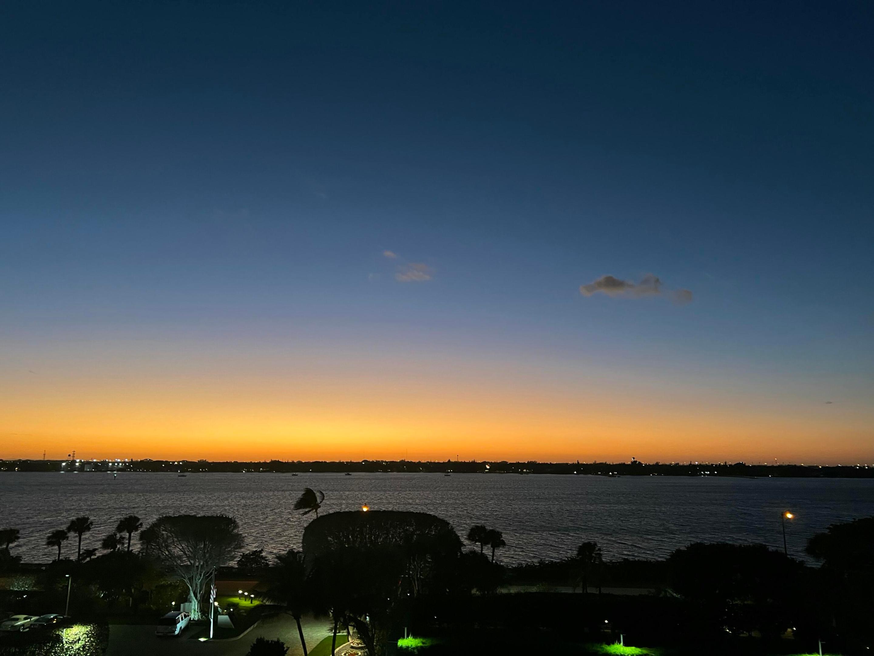 DORCHESTER OF PALM BEACH CONDO - Residential