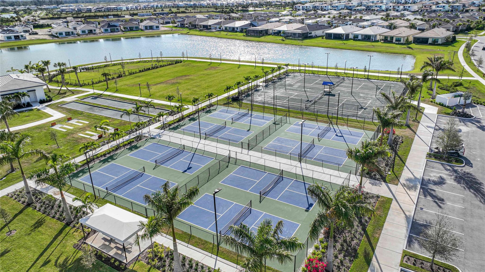 CRESSWIND PALM BEACH - Residential