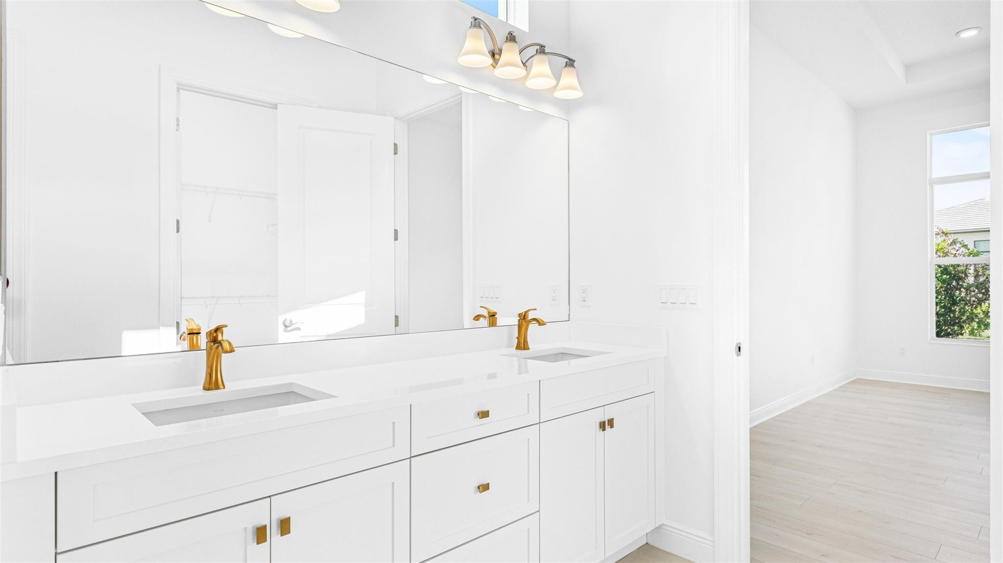 CRESSWIND PALM BEACH - Residential