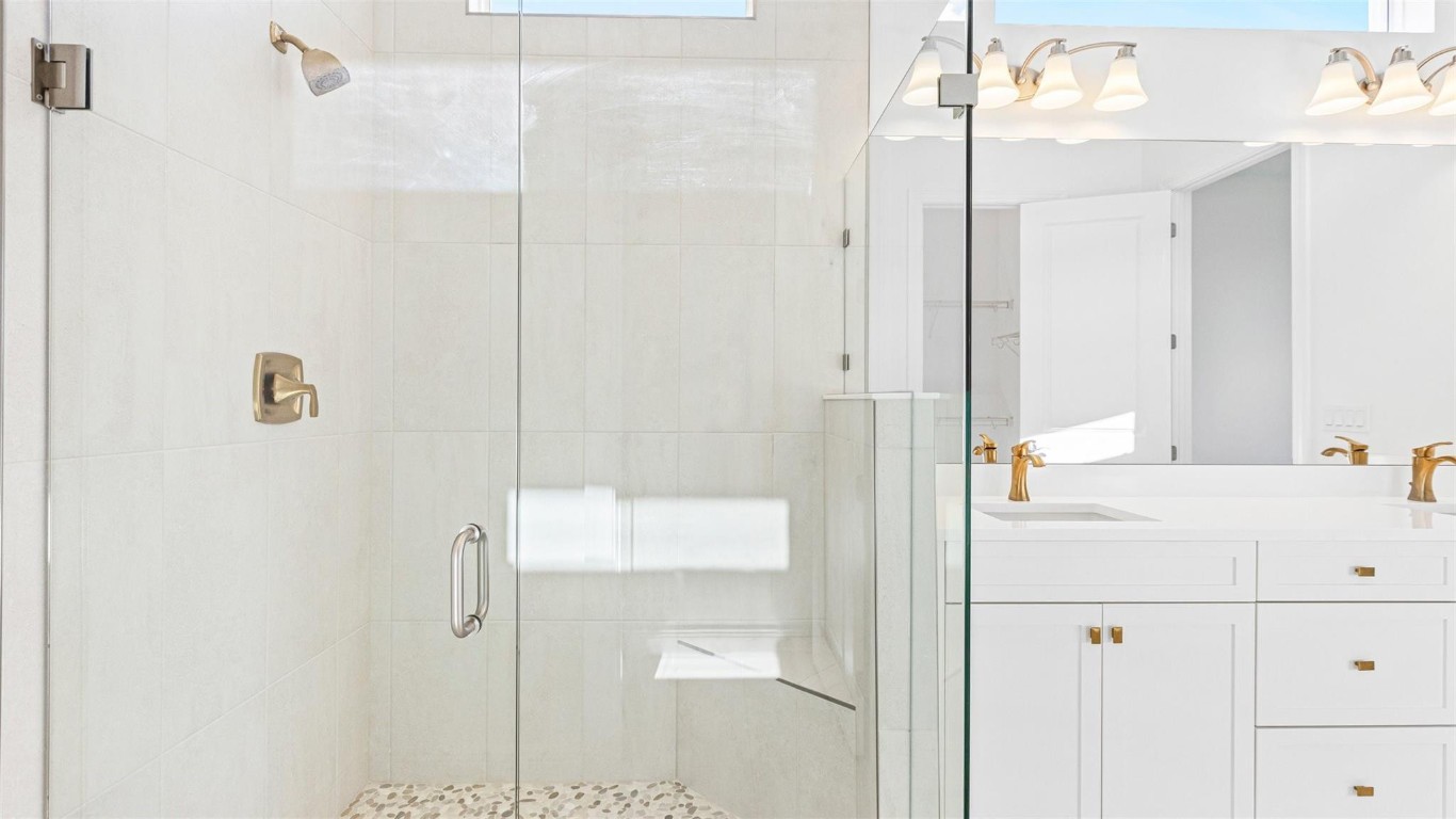 CRESSWIND PALM BEACH - Residential