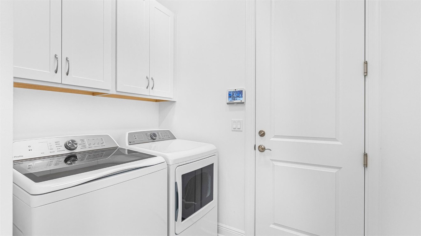 CRESSWIND PALM BEACH - Residential