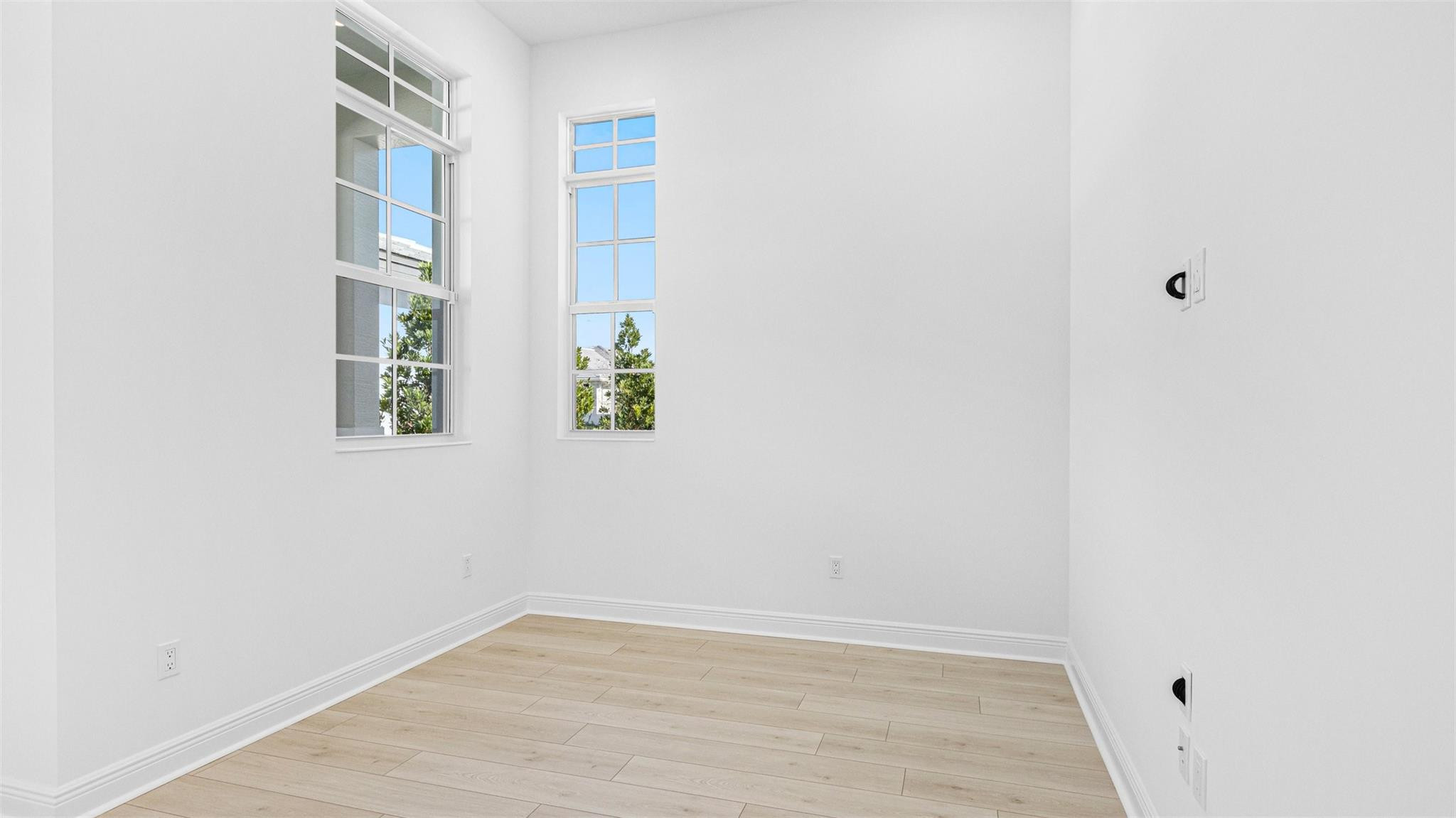 CRESSWIND PALM BEACH - Residential
