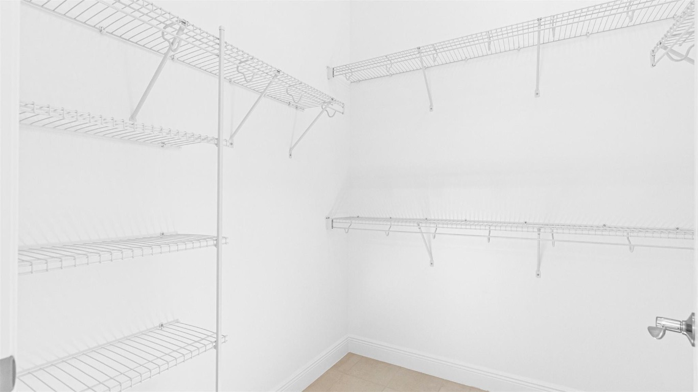 CRESSWIND PALM BEACH - Residential