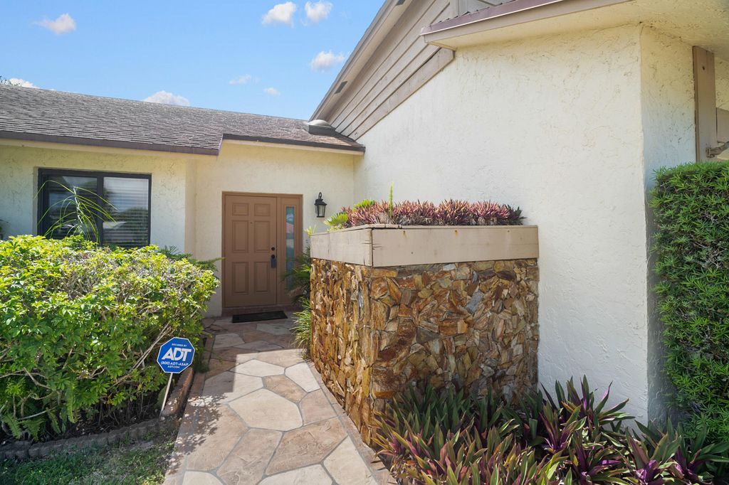 Photo of 21465 Woodchuck Way, Boca Raton, FL 33428 (MLS # R11117043)