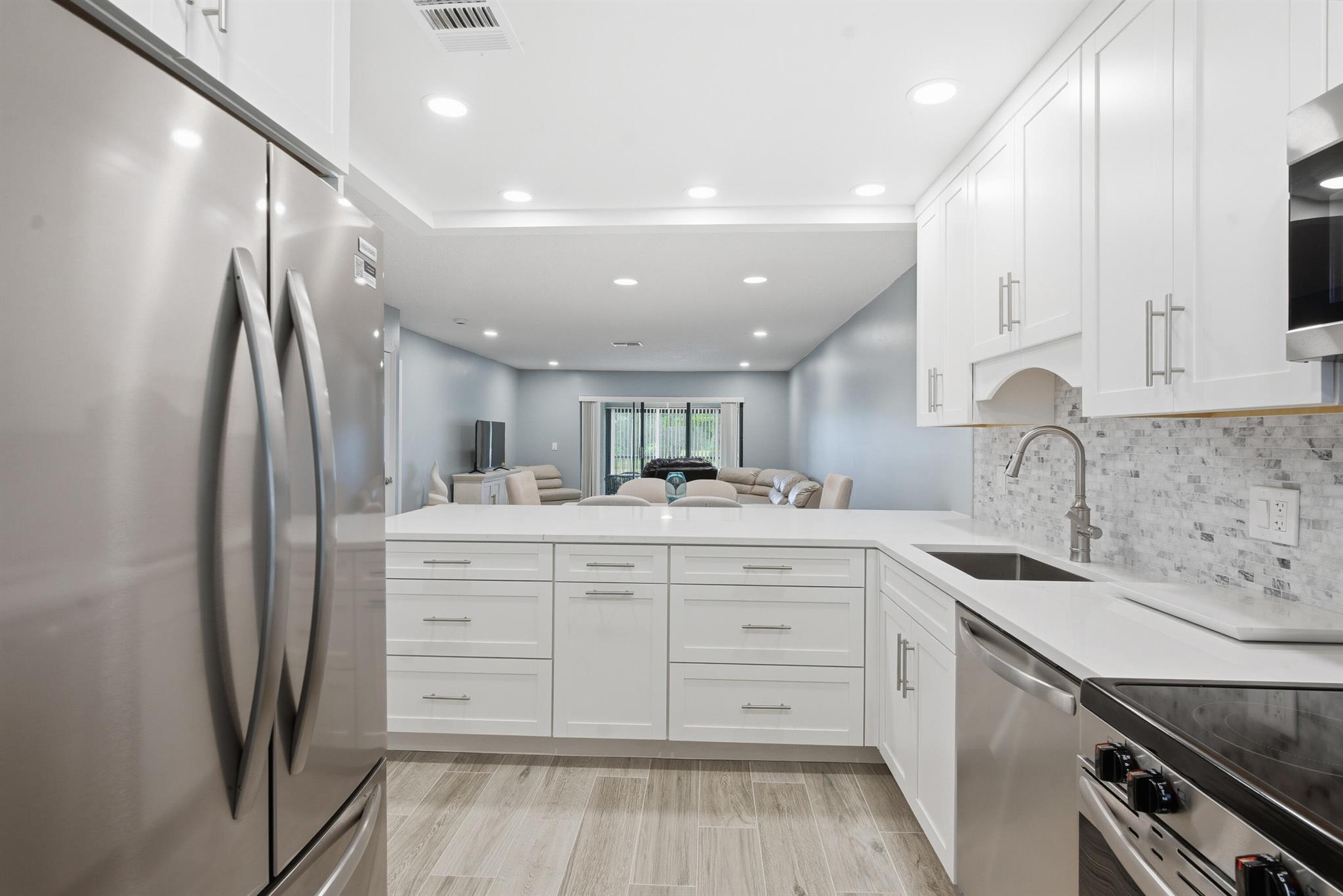 PINES OF BOCA LAGO CONDO - Residential Lease