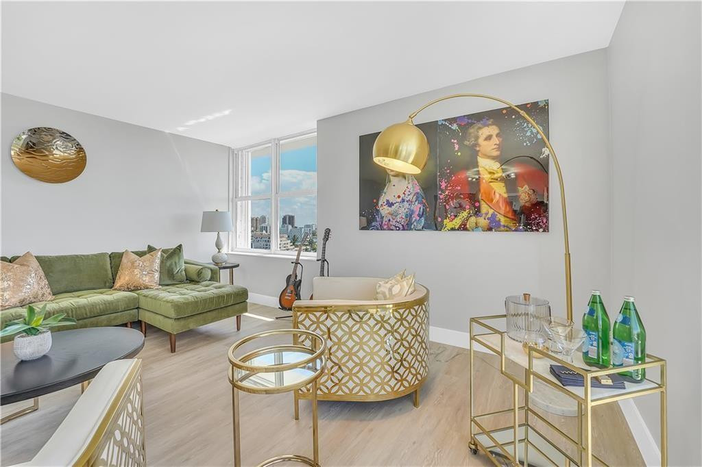 Sunrise Tower - Residential