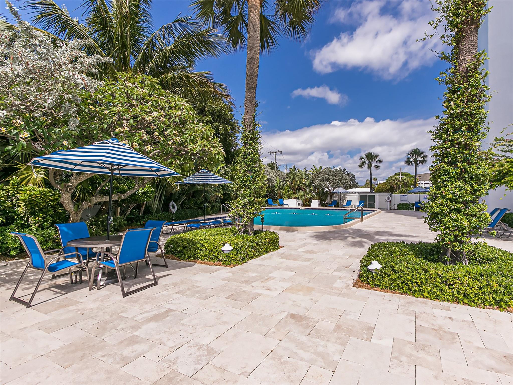 Sunrise Tower - Residential