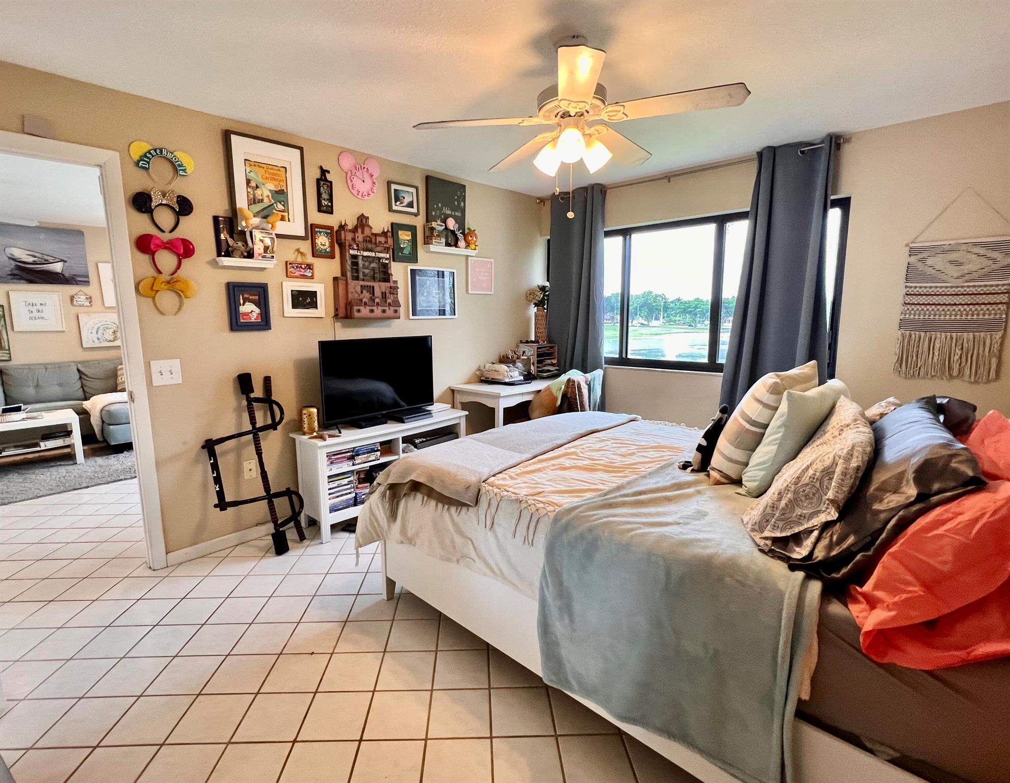 FOUNTAINS OF PALM BEACH NO 5 - Residential