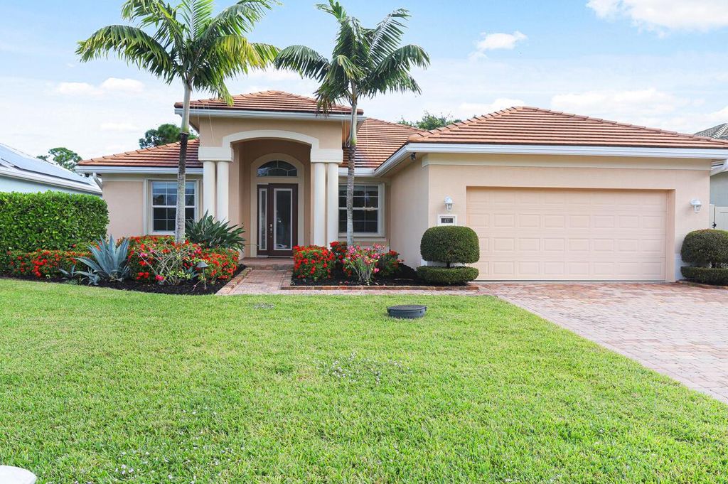 Photo of 437 NW Sunflower Place, Jensen Beach, FL 34957 (MLS # R10936883)