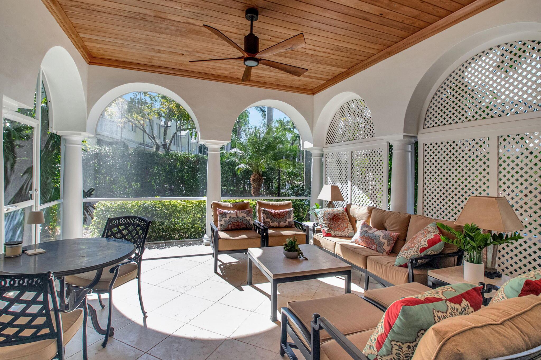 LANDINGS - Residential