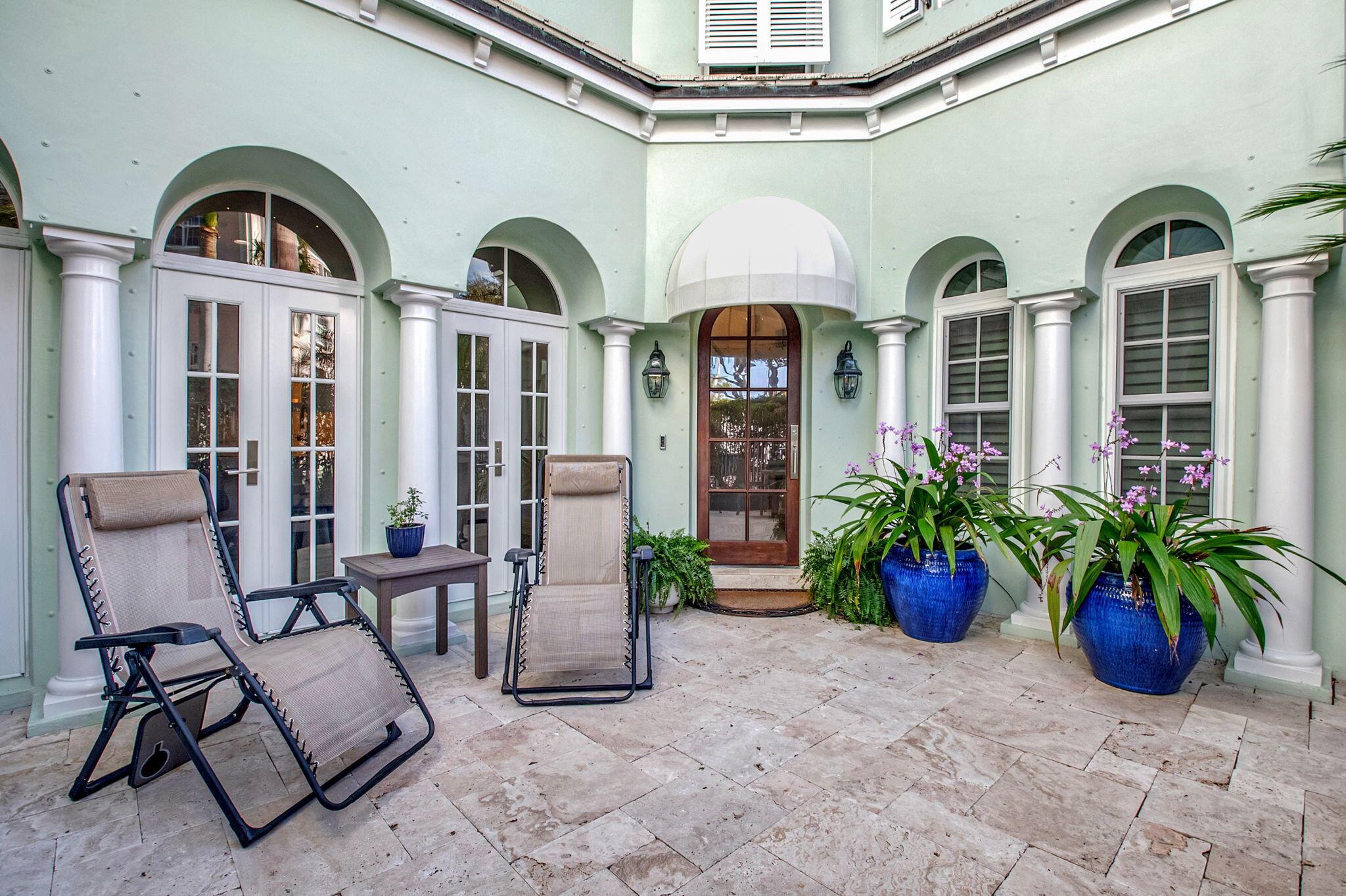 LANDINGS - Residential