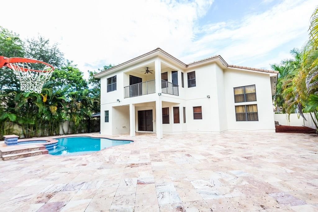 Montreux 02 - Residential