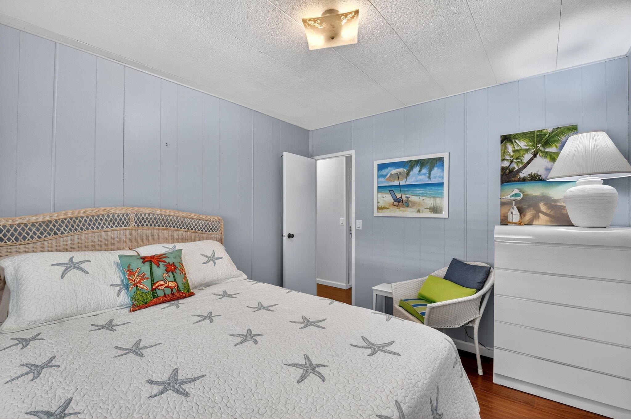 JAMAICA BAY MOBILE HOME C - Residential