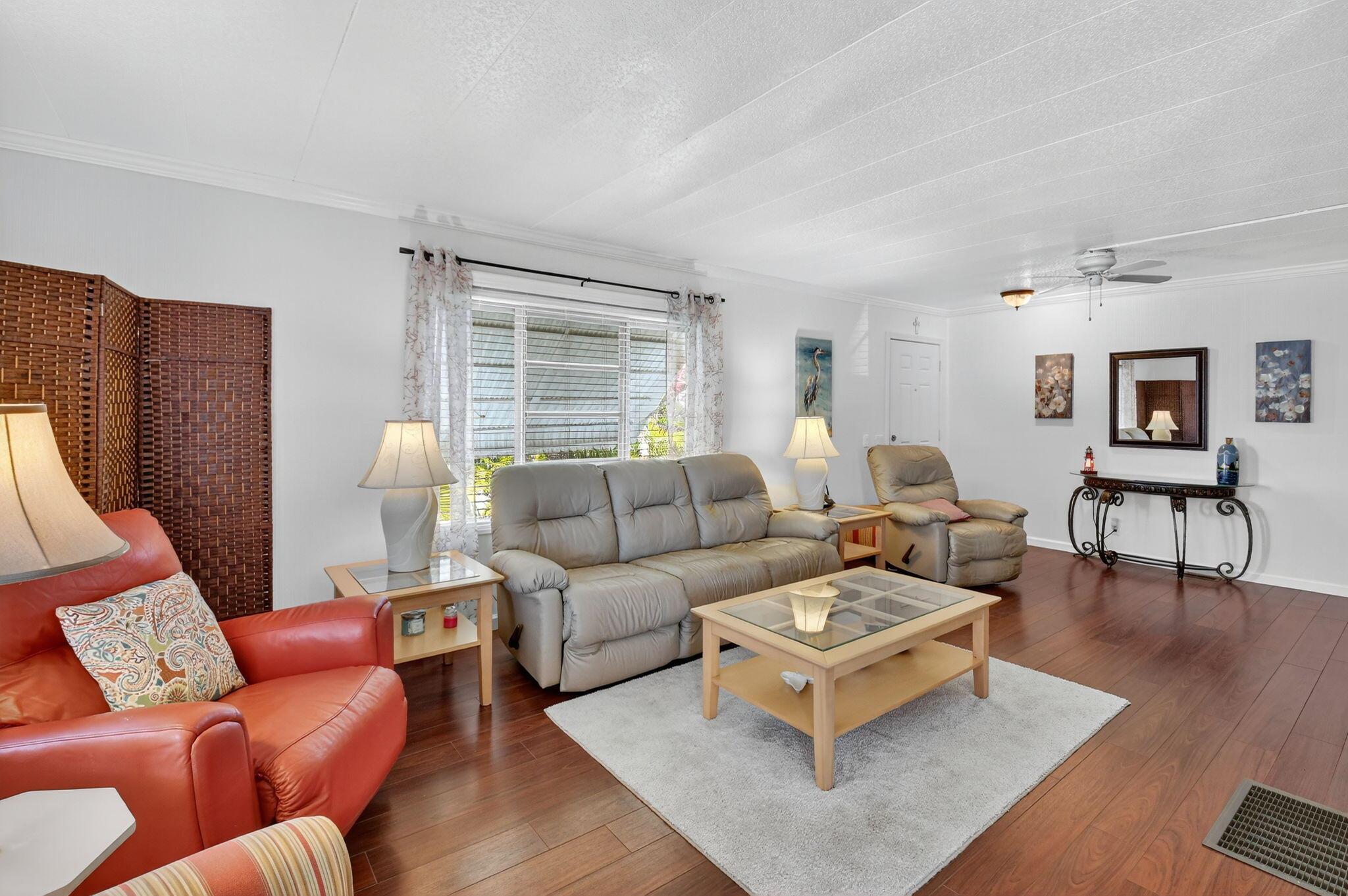 JAMAICA BAY MOBILE HOME C - Residential