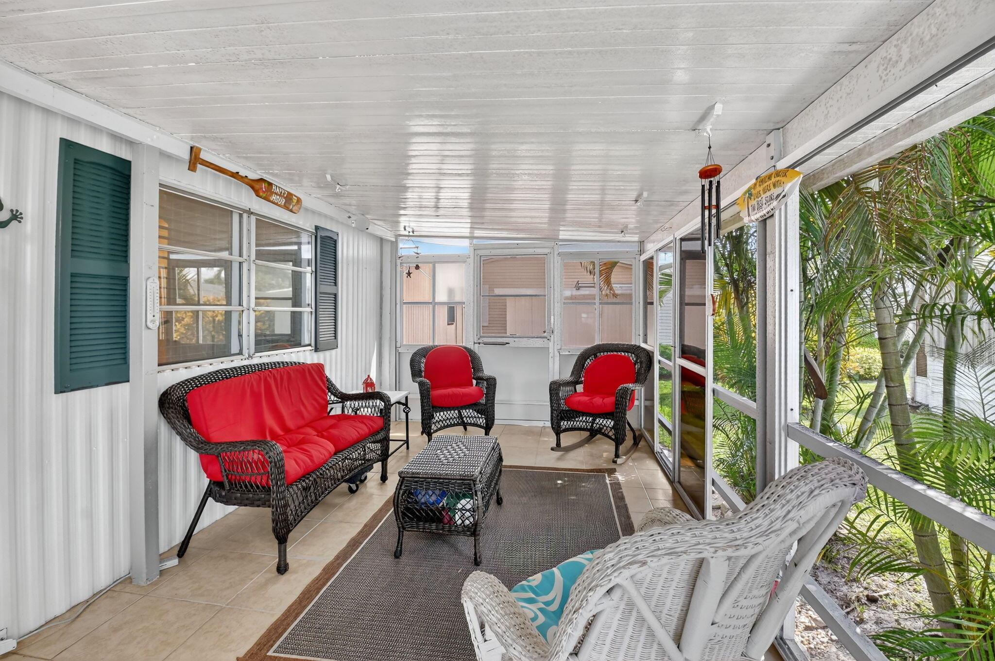 JAMAICA BAY MOBILE HOME C - Residential