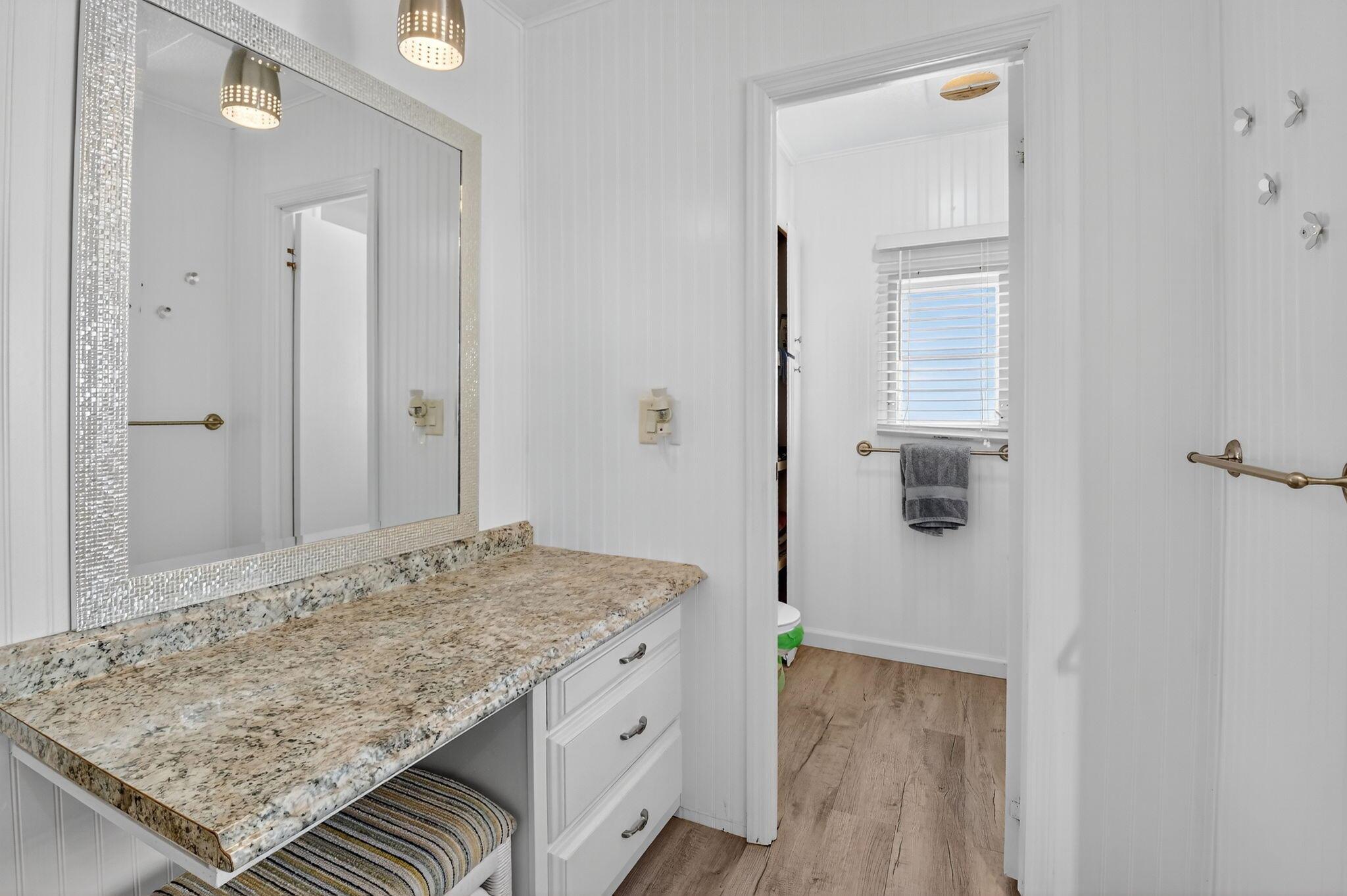 JAMAICA BAY MOBILE HOME C - Residential
