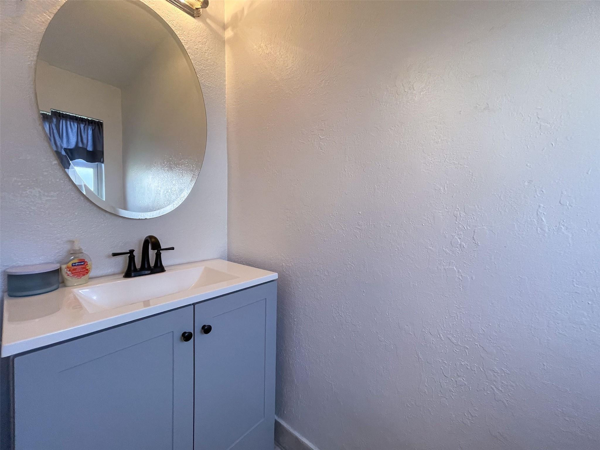 New Orleans Villas 81-21 - Residential