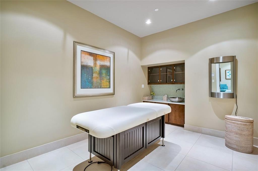 Sapphire - Residential