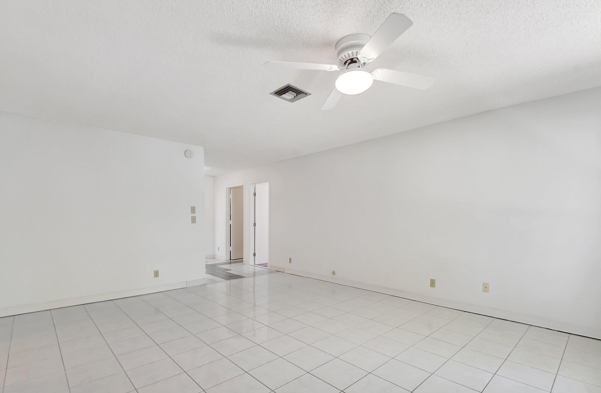 Properties 4871 Poseidon Place
