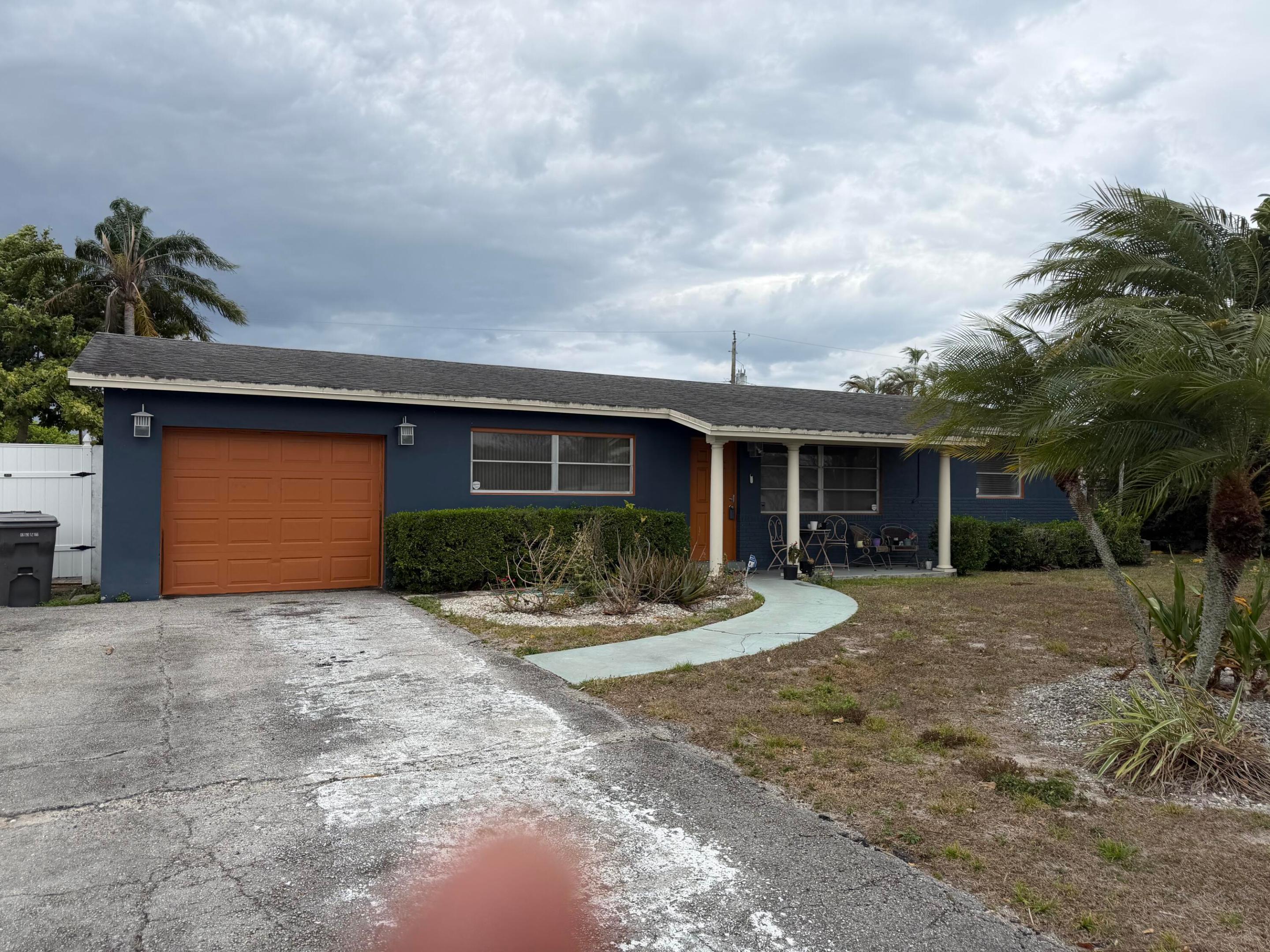 FOREST HILL PARK - Residential