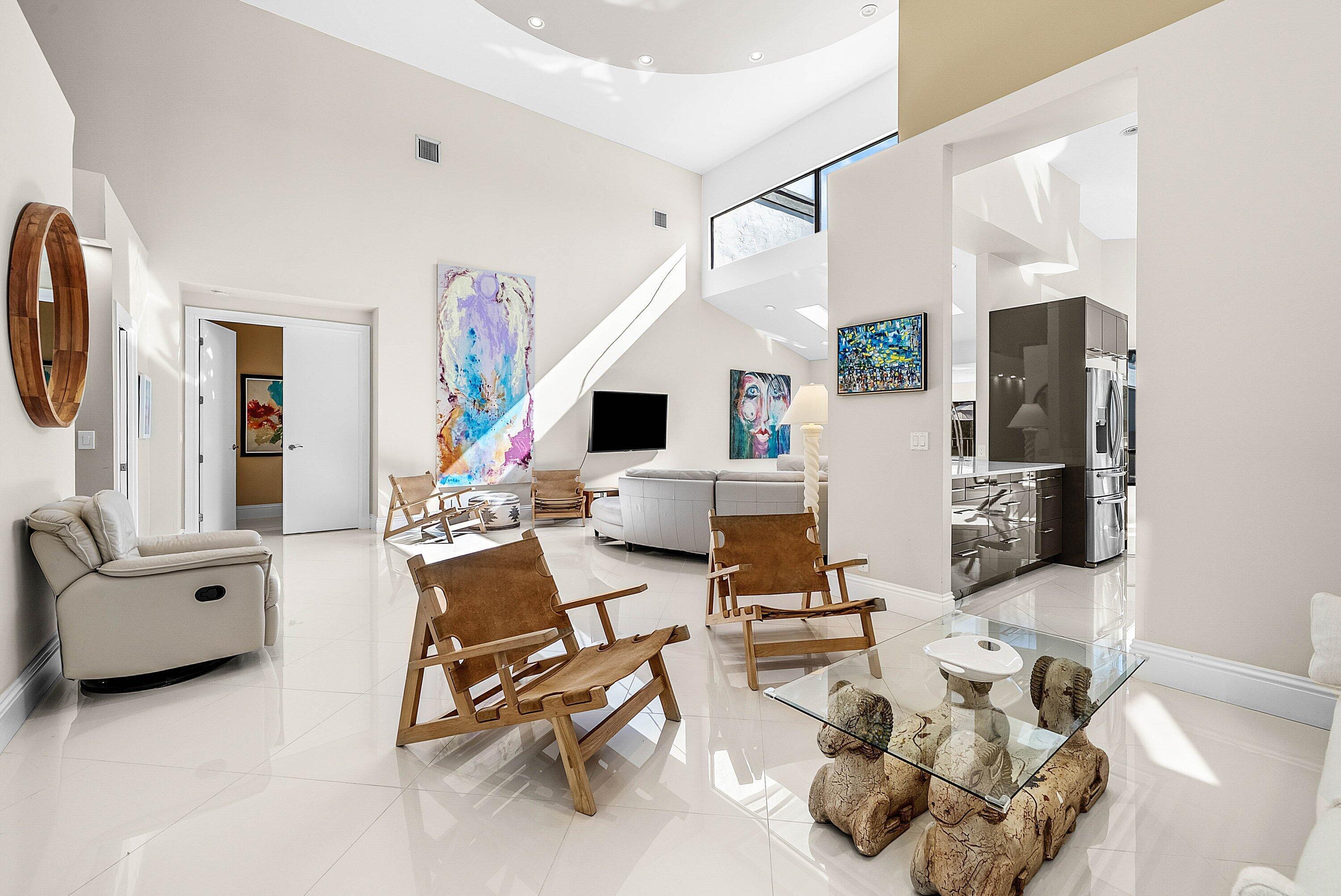 STEEPLE CHASE / POLO CLUB - Residential