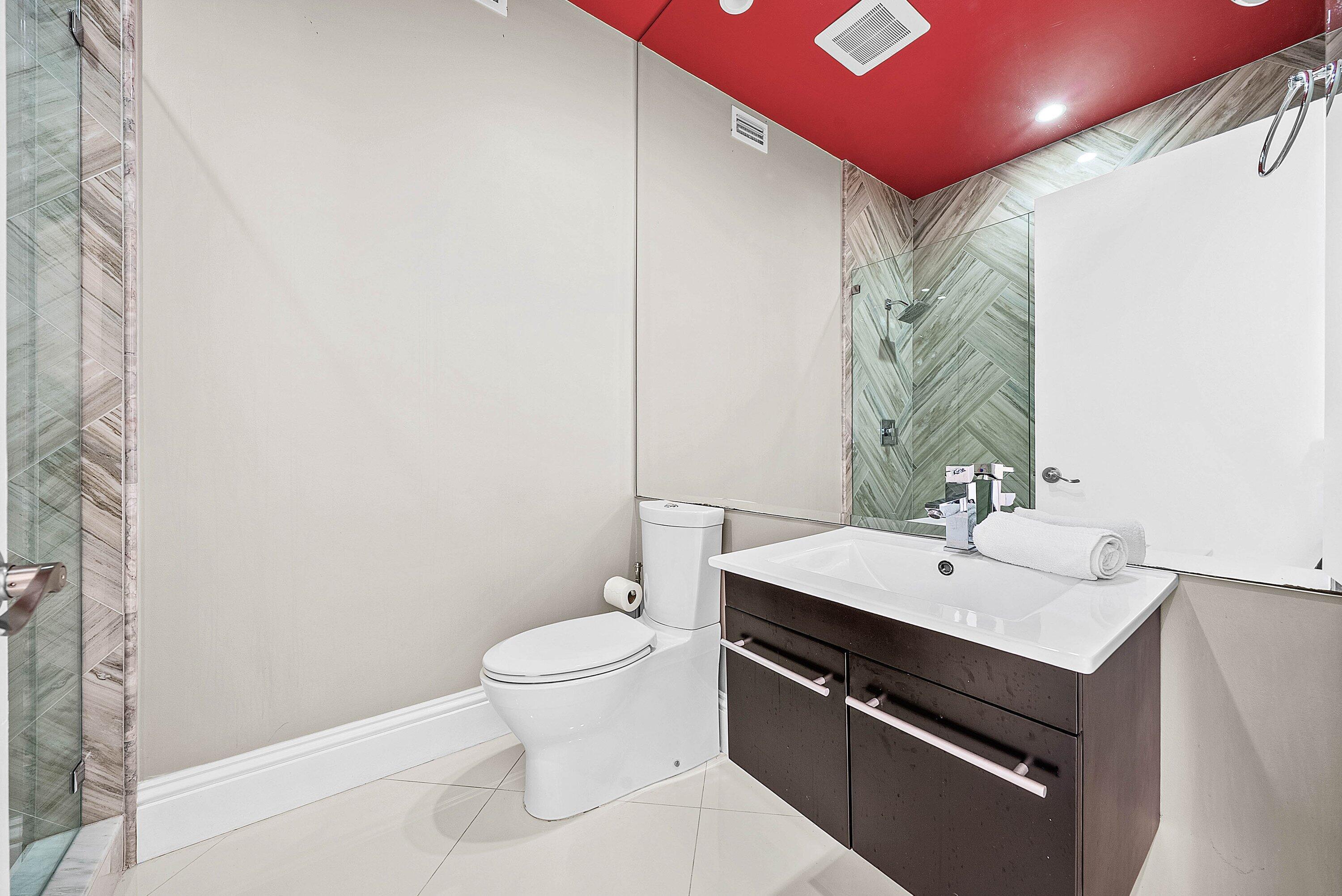 STEEPLE CHASE / POLO CLUB - Residential