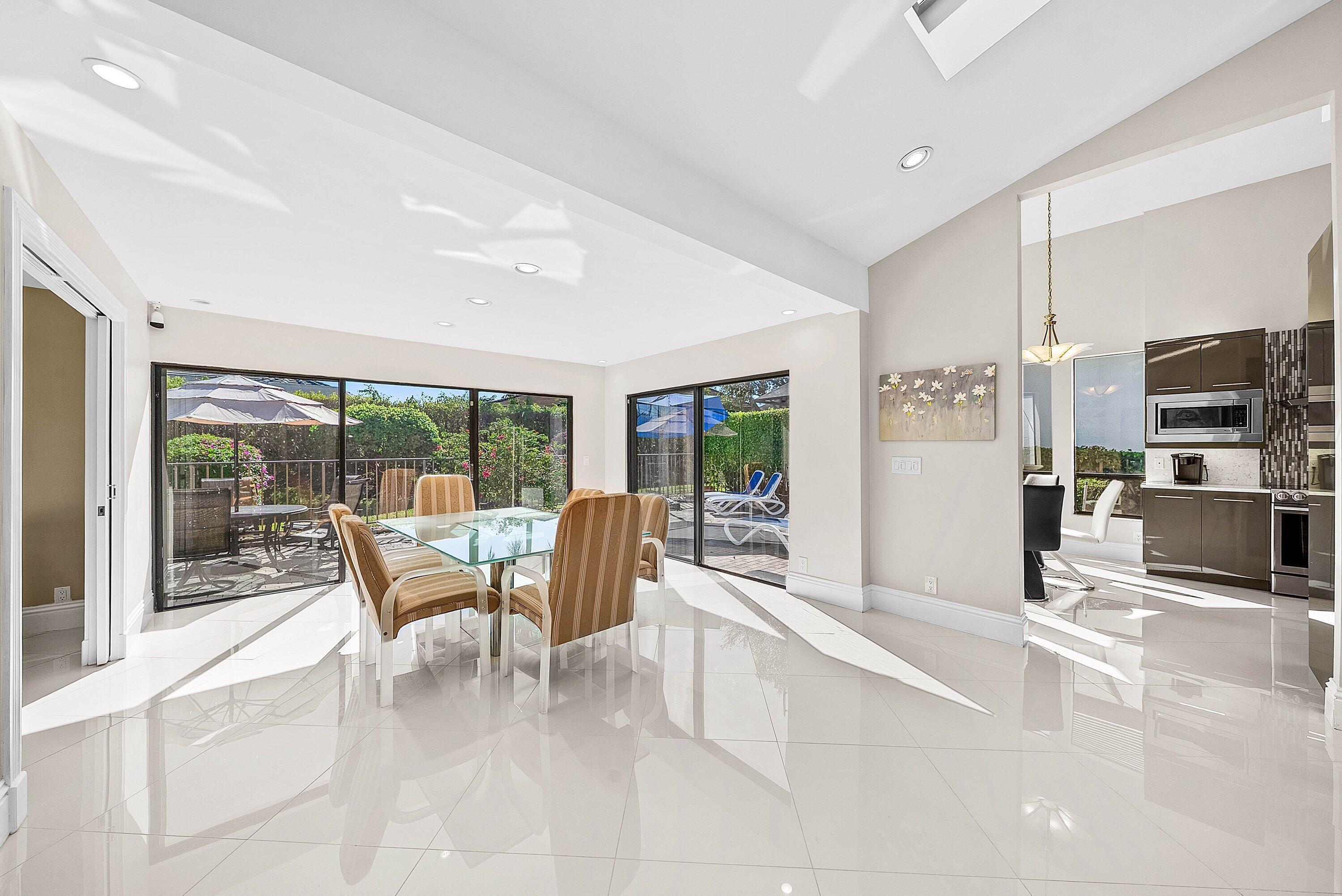 STEEPLE CHASE / POLO CLUB - Residential