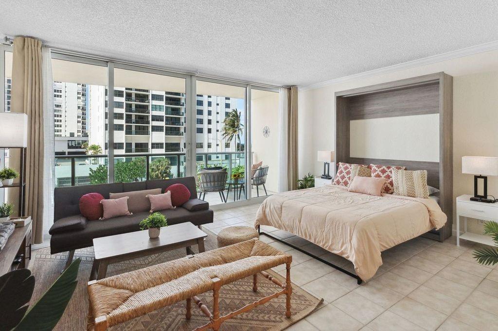 The Wave Condo - Residential Lease