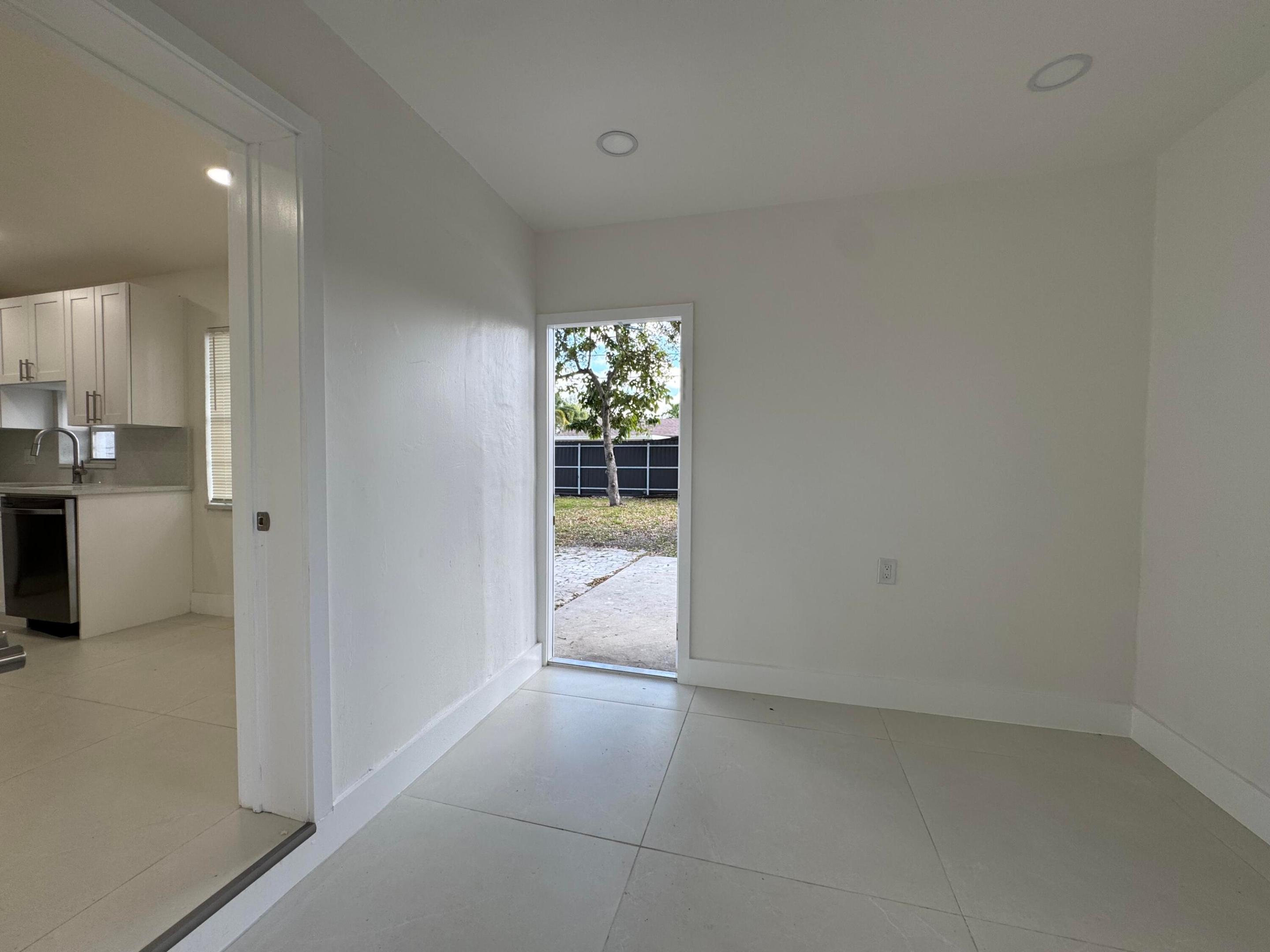 DRIFTWOOD ACRES NO 13 - Residential Lease