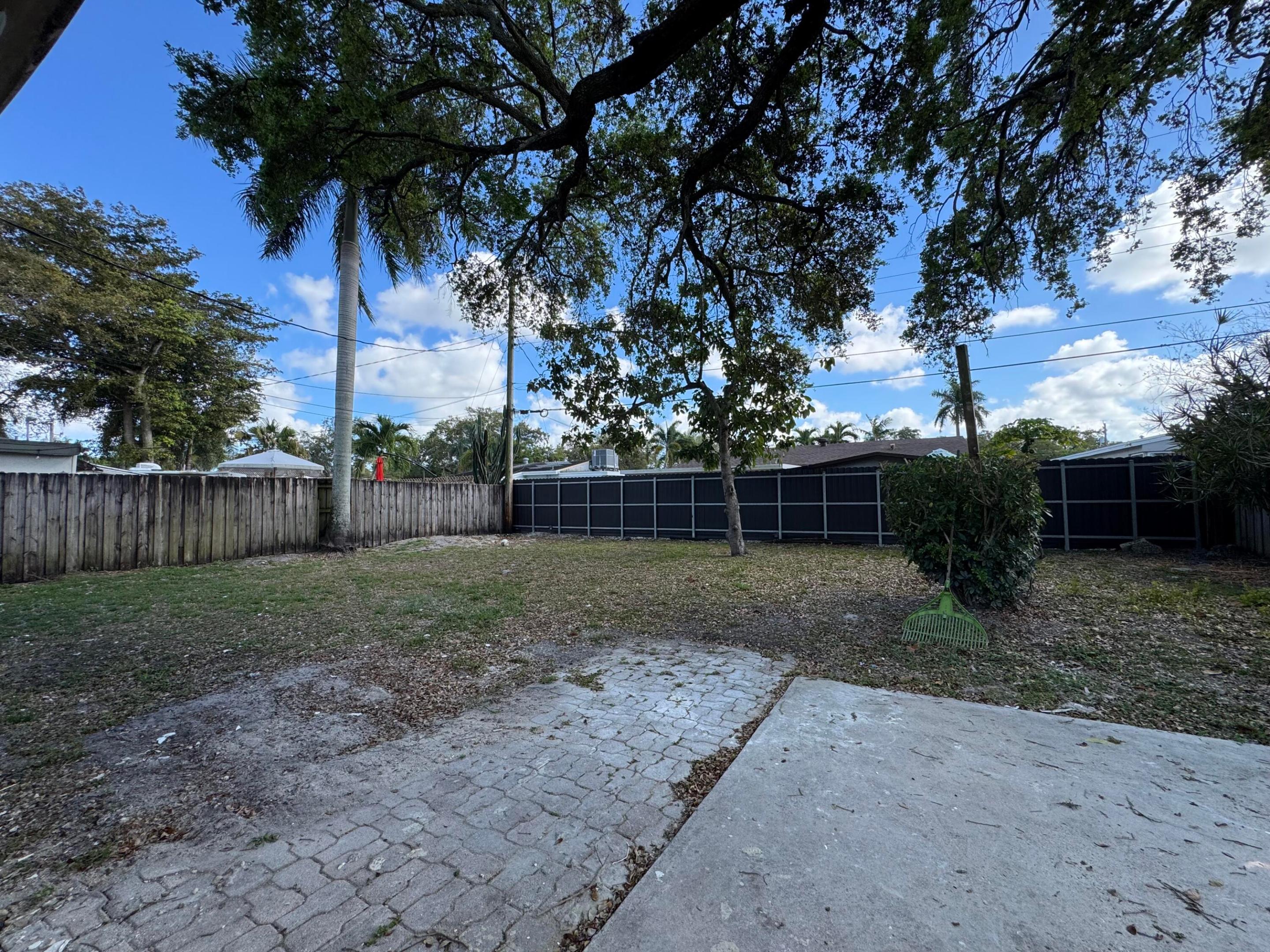 DRIFTWOOD ACRES NO 13 - Residential Lease