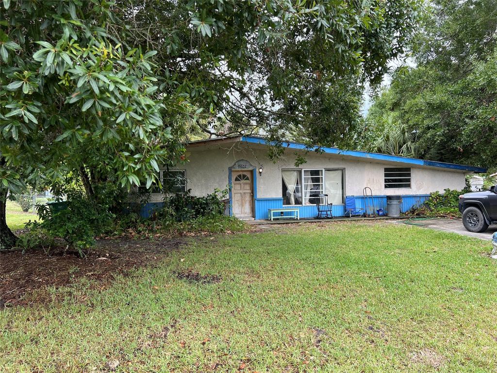 Photo of 7601 Georges Road, Fort Pierce, FL 34951 (MLS # F10445938)